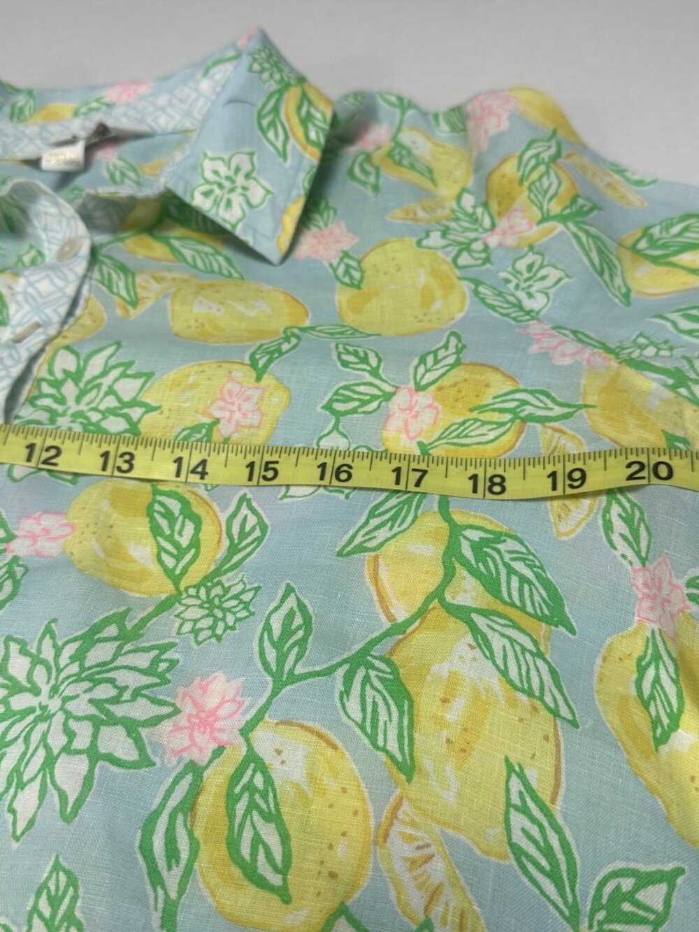Lilly Pulitzer Eleni Linen Pullover Top Make Lemonade Medium Spring Summer - Picture 7 of 11